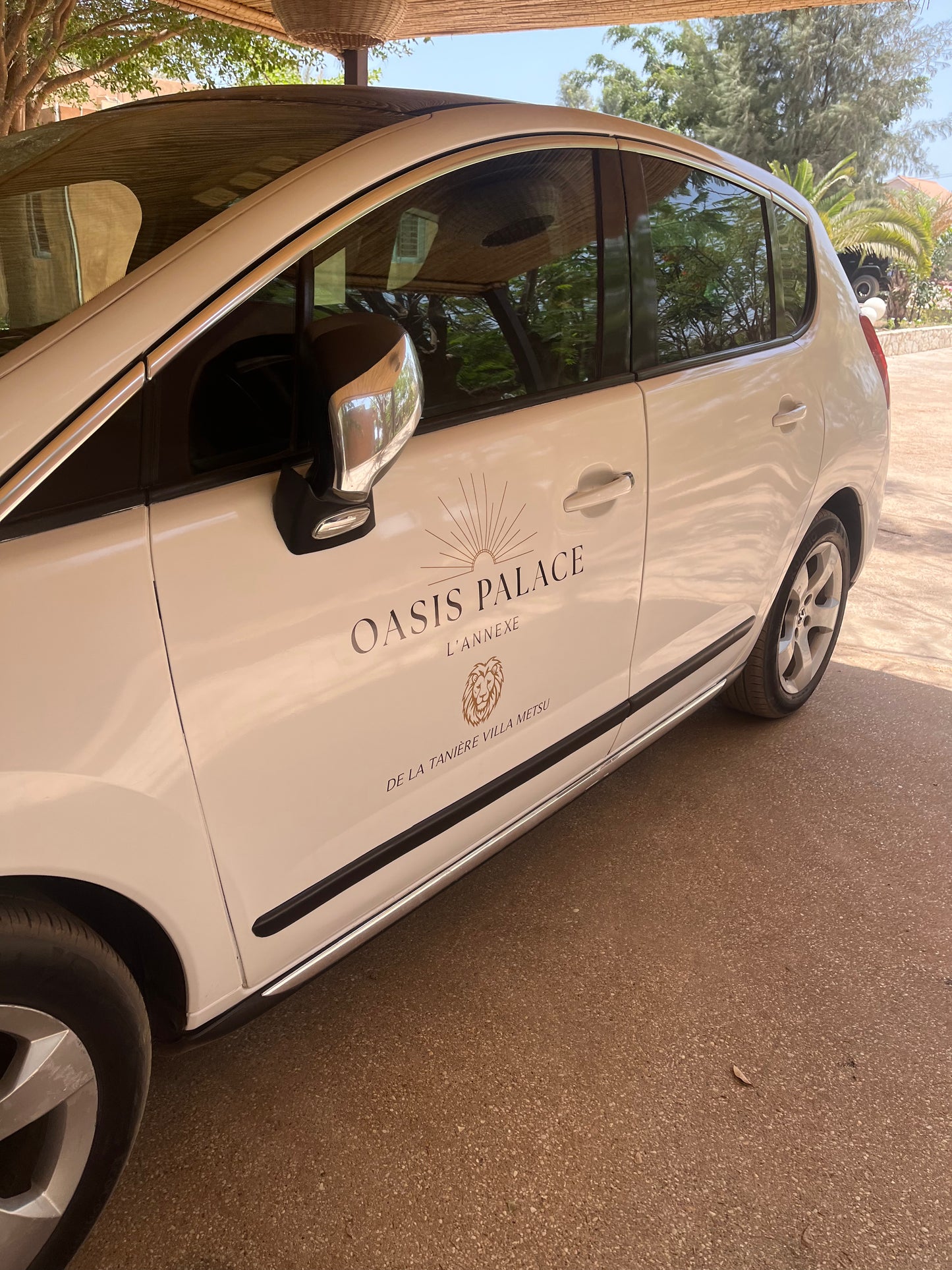 Navette Aeroport Voiture Hotel Oasis Palace
